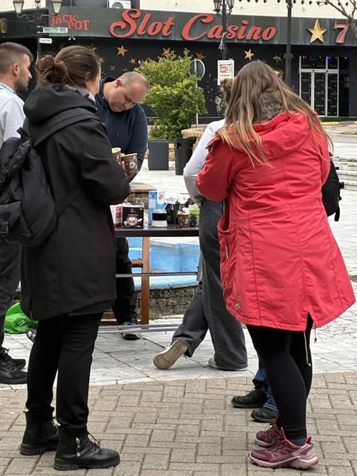 f8441533-b1a9-9818-a942-25622e