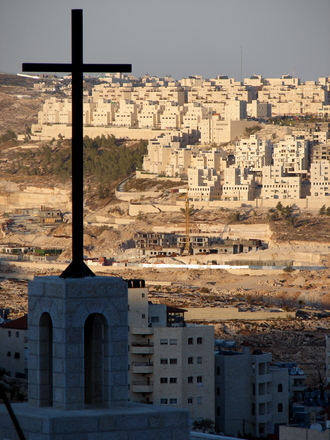 cross-in-bethlehem-1177711